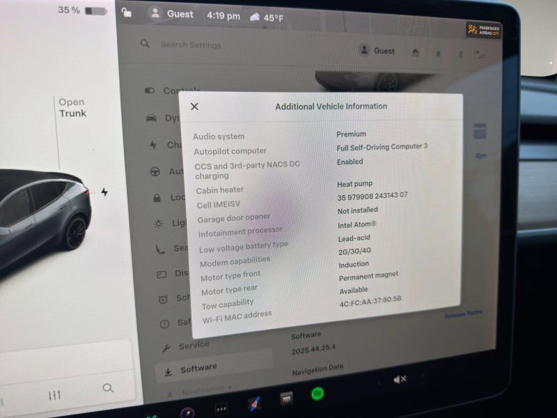 Used 2022 Tesla Model Y Performance image 16