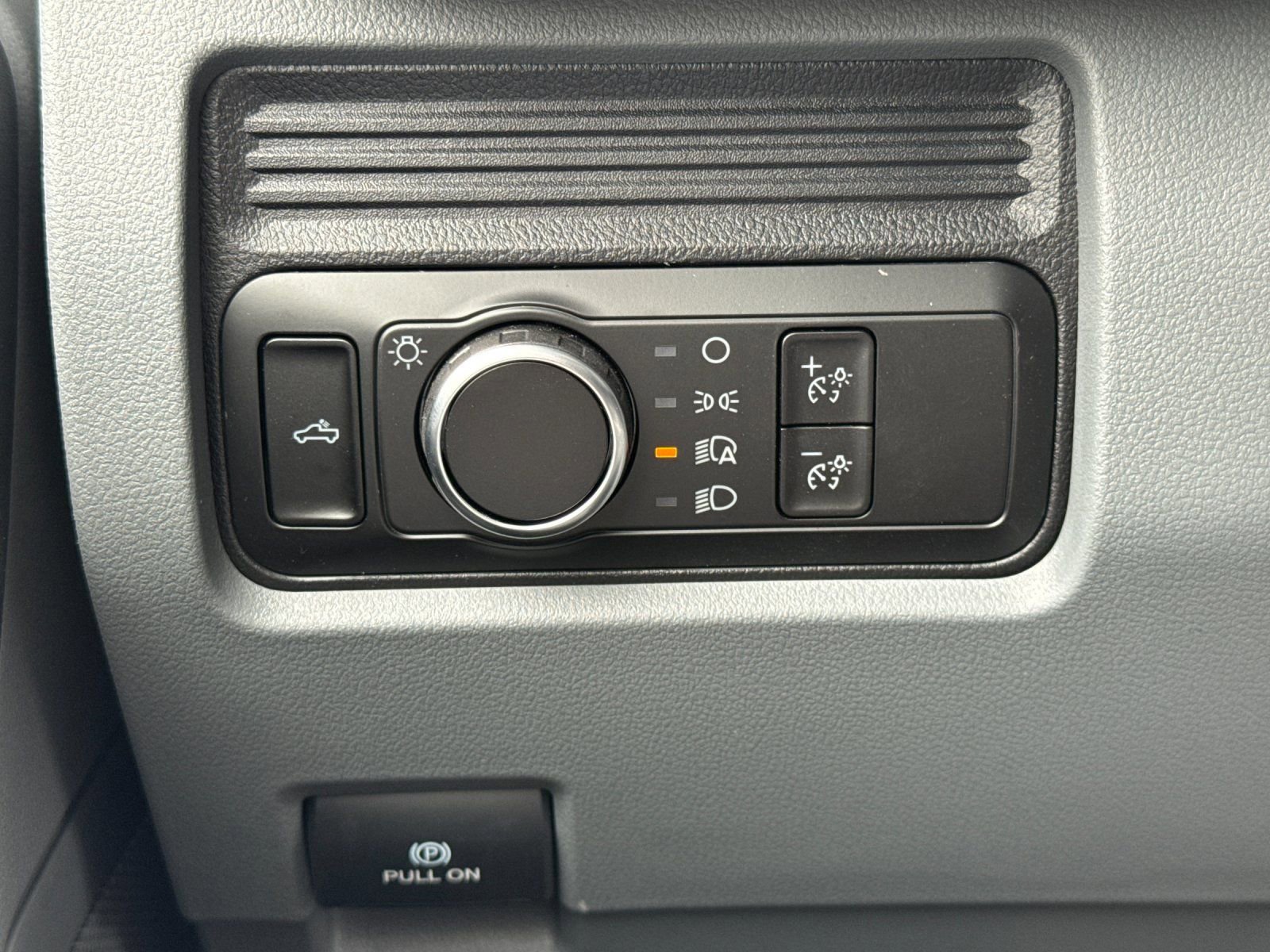 New 2026 Ford F250 XL w/ XL Off-Road Package image 26