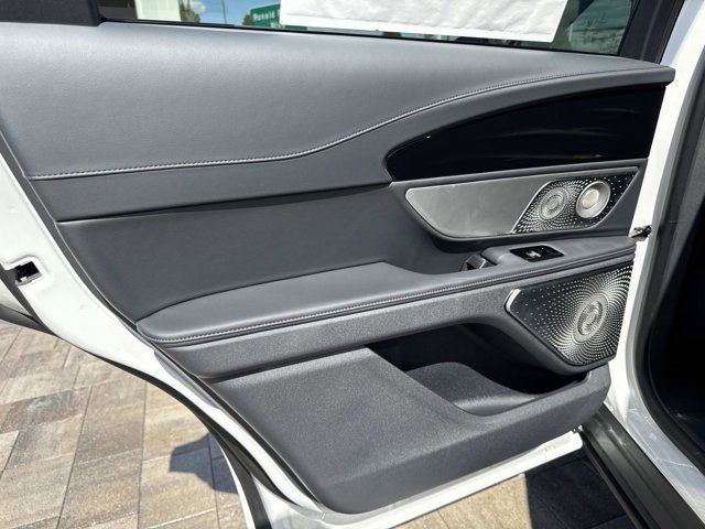 New 2026 Lincoln Nautilus Reserve image 15