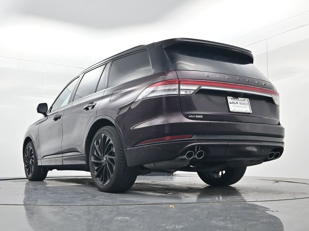 Used 2023 Lincoln Aviator Black Label w/ Jet Package image 44