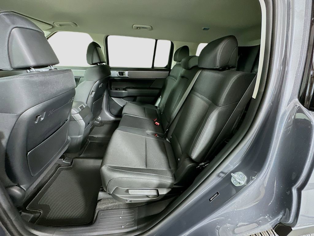 New 2026 Hyundai Santa Fe SE image 16