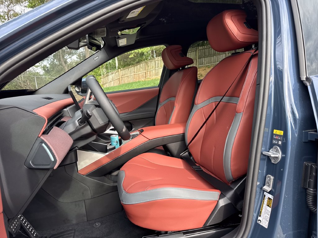 New 2027 BMW iX3 50 xDrive AWD/4WD image 10