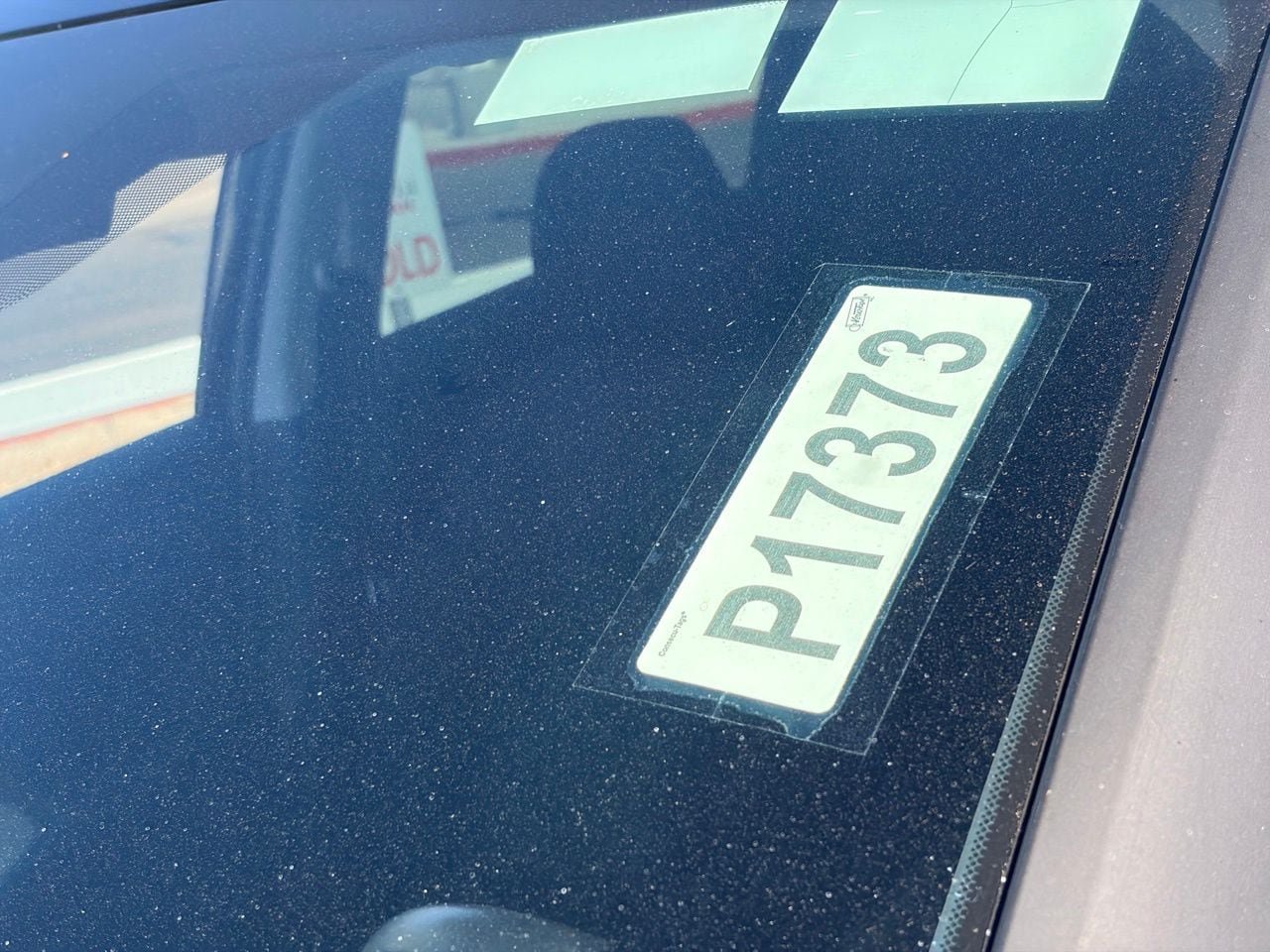 Certified 2025 Nissan Rogue SV FWD image 30