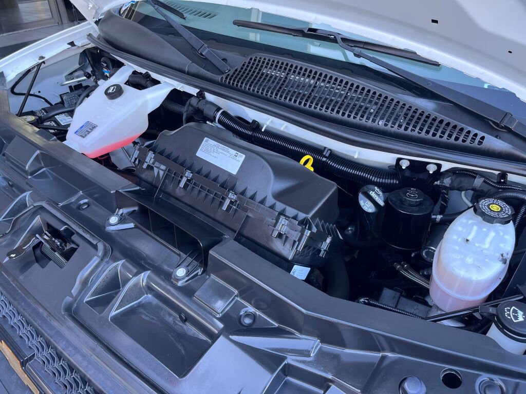 Used 2023 Chevrolet Express 2500 Extended image 28