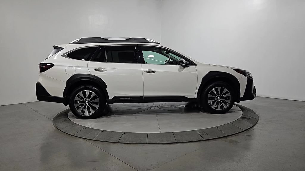 Certified 2024 Subaru Outback Touring XT w/ Popular Package #2 AWD/4WD image 8