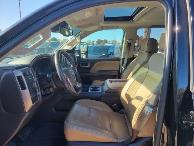 Used 2019 GMC Sierra 2500 Denali w/ Duramax Plus Package image 7