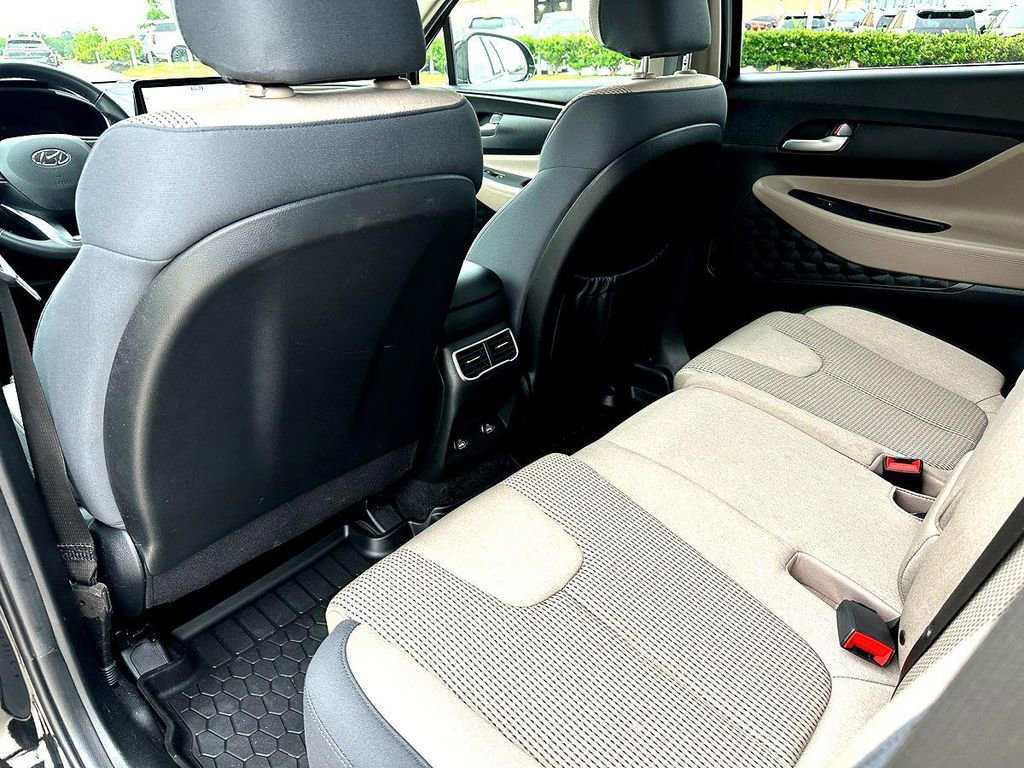 Used 2023 Hyundai Santa Fe SEL w/ Cargo Package FWD image 21