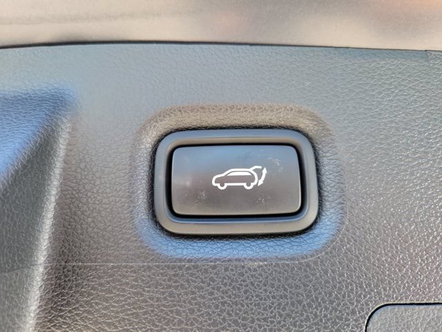 Certified 2023 Hyundai Santa Fe SEL w/ Cargo Package FWD image 7
