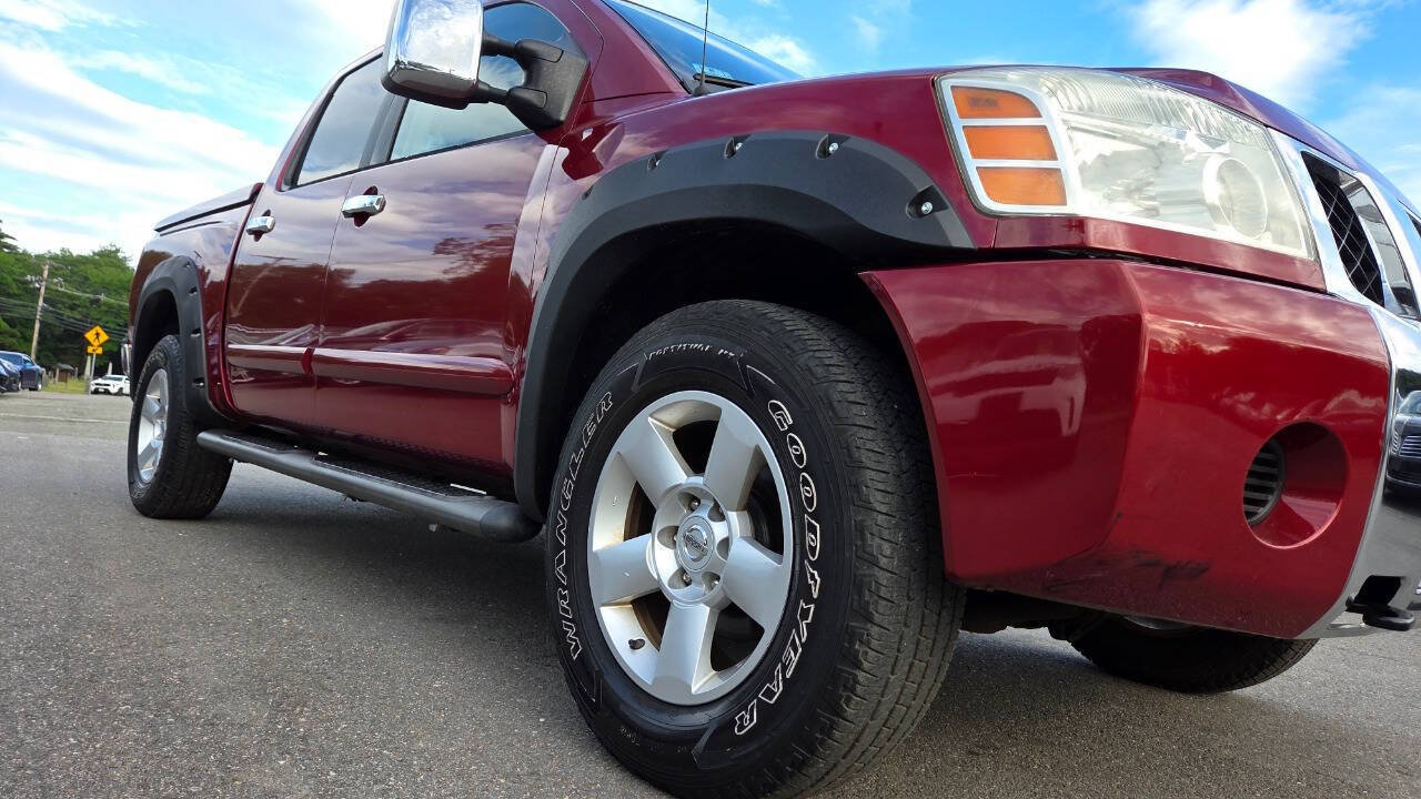 Used 2004 Nissan Titan SE w/ (Bed) Utility Bed Pkg AWD/4WD image 21