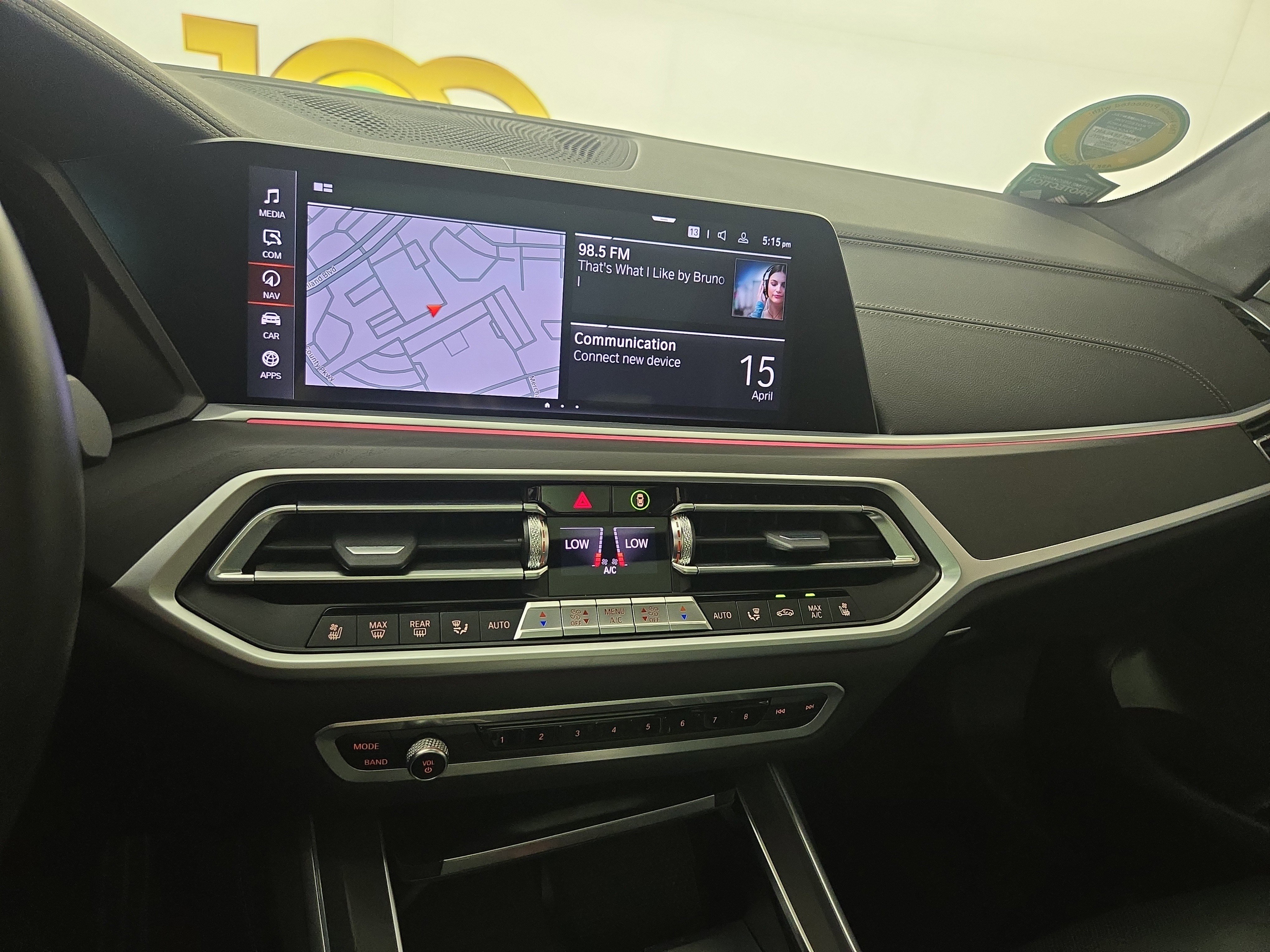 Used 2022 BMW X7 xDrive40i w/ M Sport Package image 24