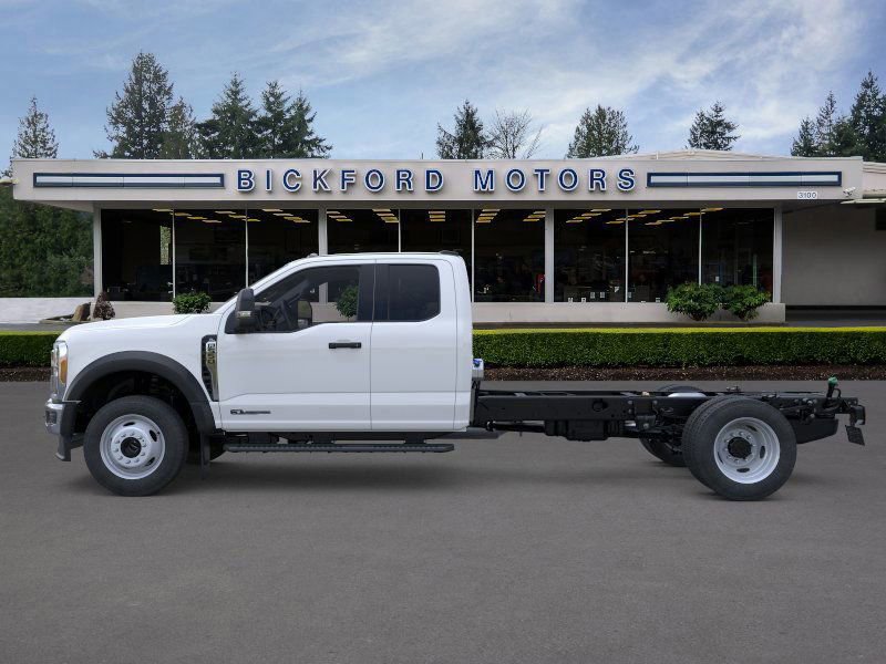 New 2026 Ford F550 4x4 Supercab Super Duty image 3
