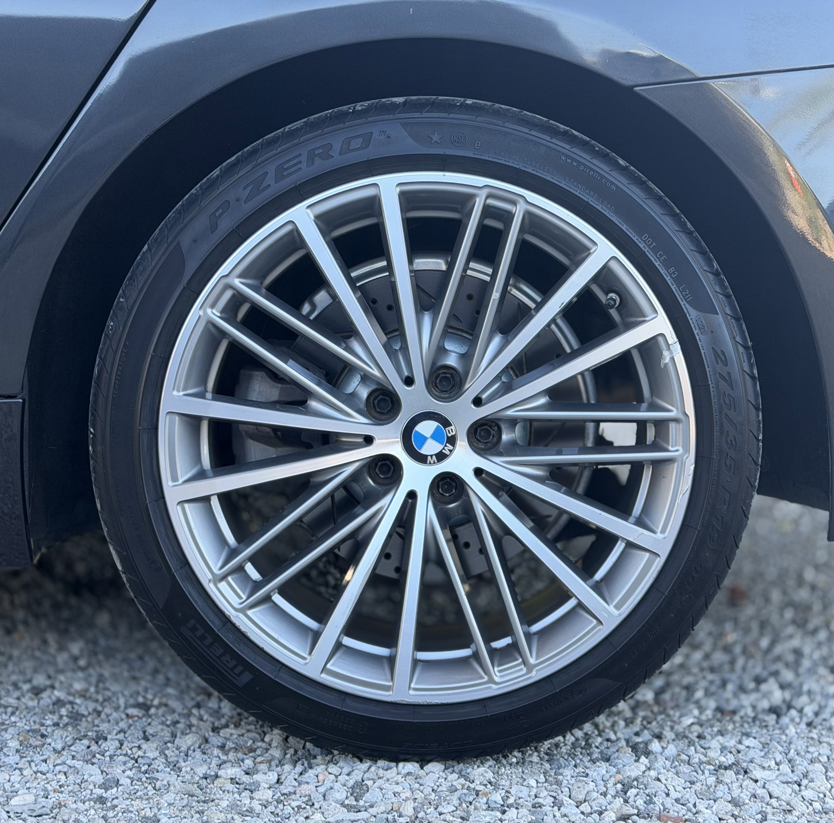 Used 2017 BMW 530i RWD image 16