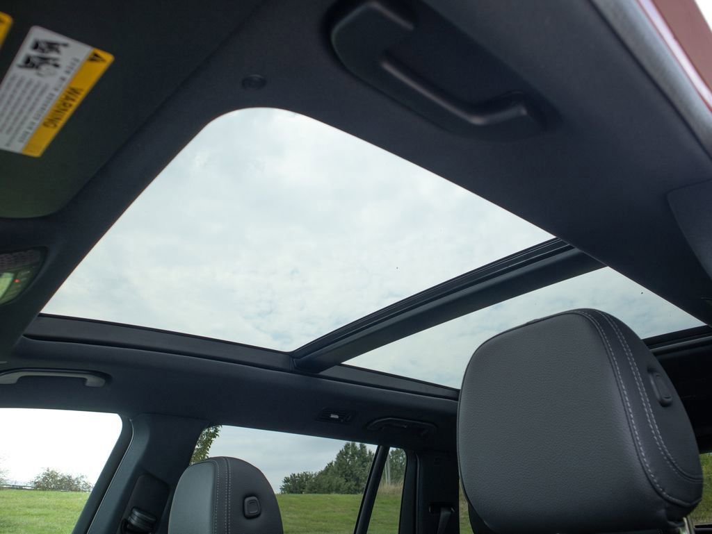 New 2025 Mercedes-Benz GLS 450 4MATIC image 23