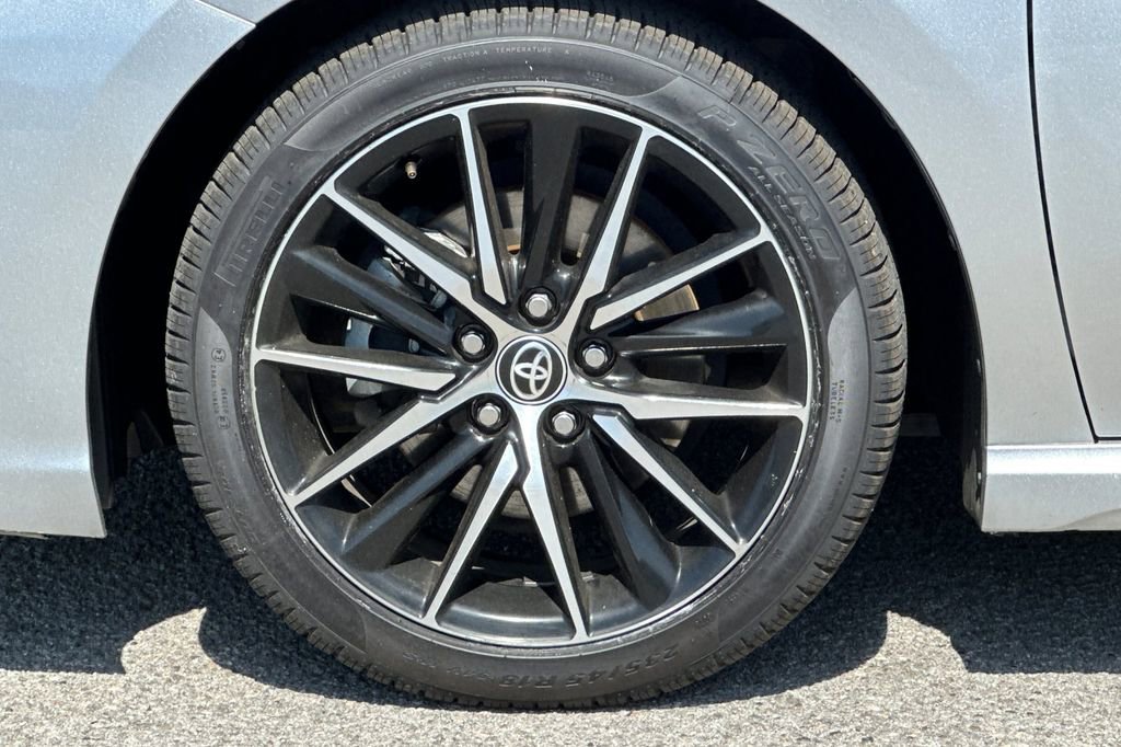 Used 2021 Toyota Camry SE FWD image 28