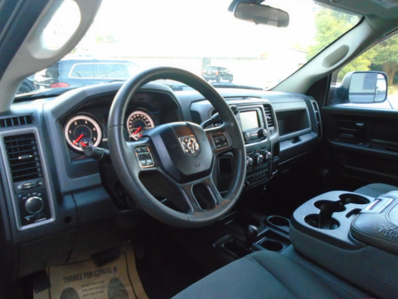 Used 2018 RAM 3500 Tradesman w/ Chrome Appearance Group image 13