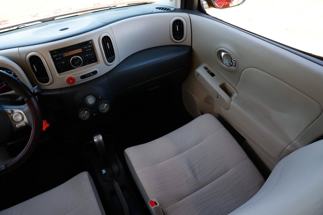 Used 2009 Nissan Cube 1.8 S w/ Interior Designer Pkg FWD image 22