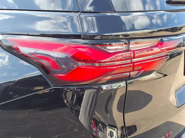 Used 2024 Chevrolet Traverse Premier w/ Redline Edition FWD image 10