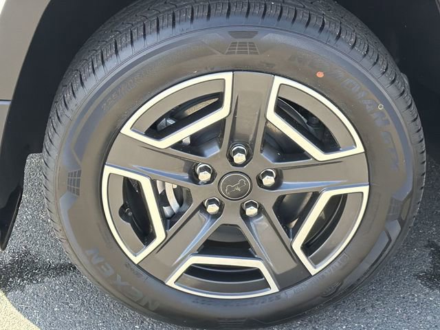 New 2026 Jeep Cherokee Laredo image 17