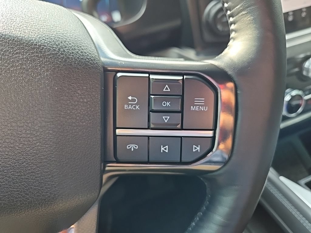 Used 2026 Ford F450 Platinum w/ FX4 Off-Road Package AWD/4WD image 21