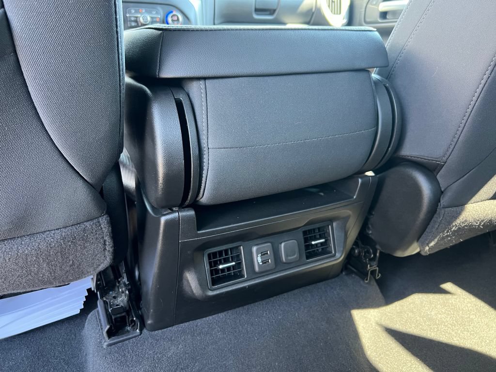 Used 2021 Chevrolet Silverado 1500 RST w/ Bed Protection Package AWD/4WD image 13
