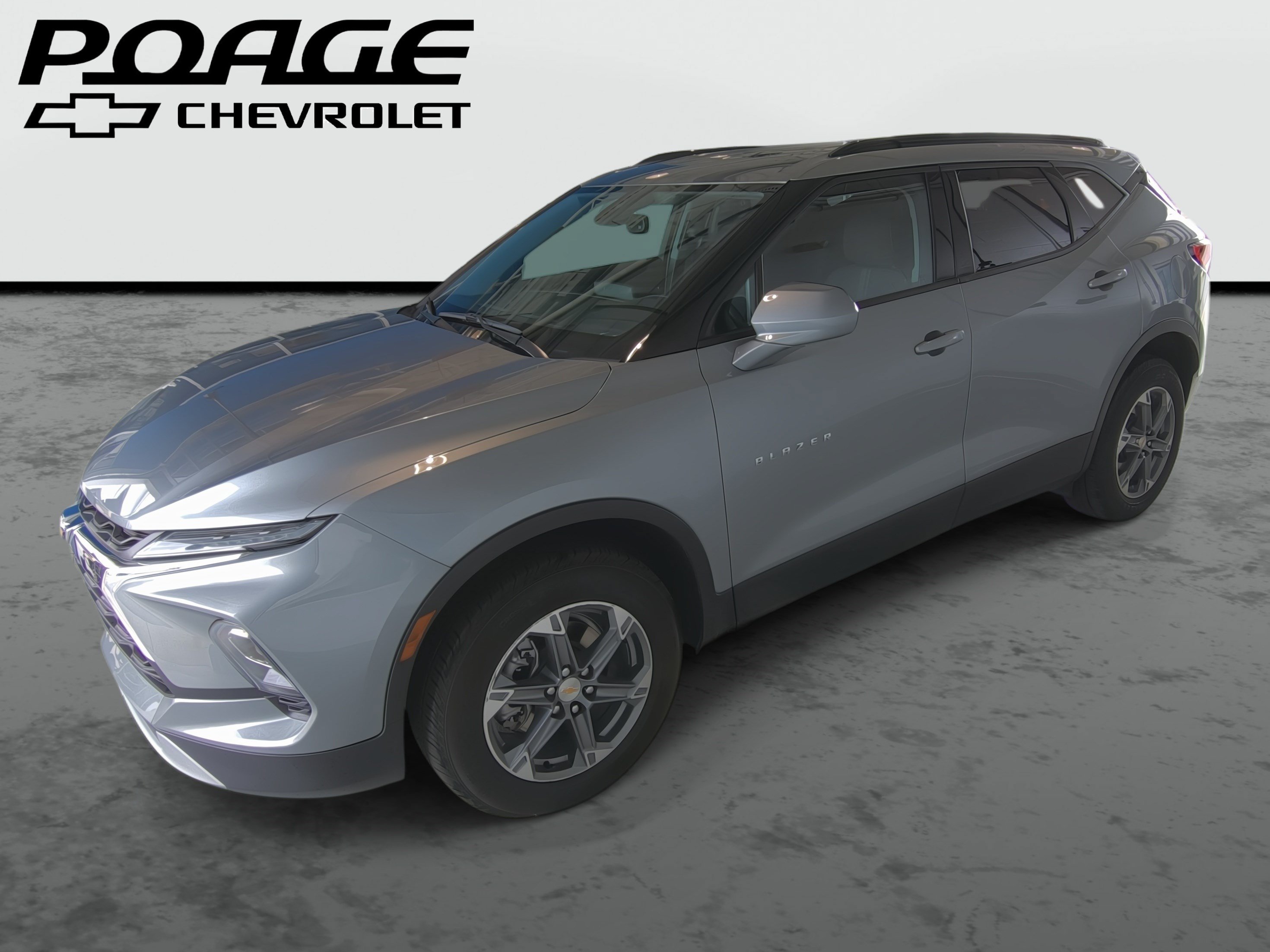 Used 2025 Chevrolet Blazer LT w/ Convenience Package FWD image 1