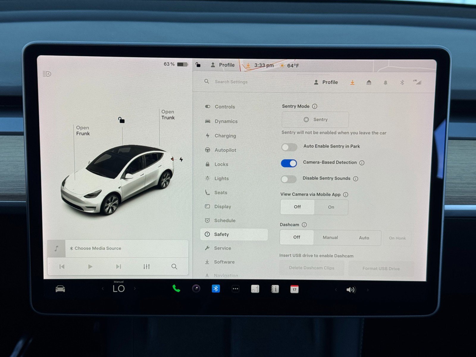 Used 2021 Tesla Model Y Long Range image 27