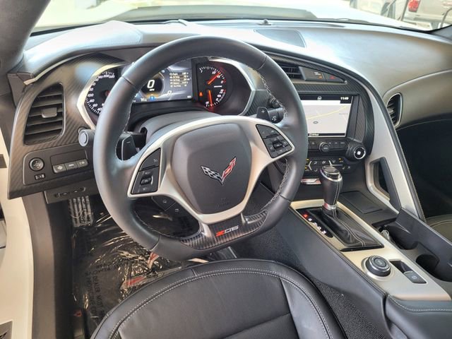 Used 2016 Chevrolet Corvette Z06 w/ 3LZ Preferred Equipment Group image 11