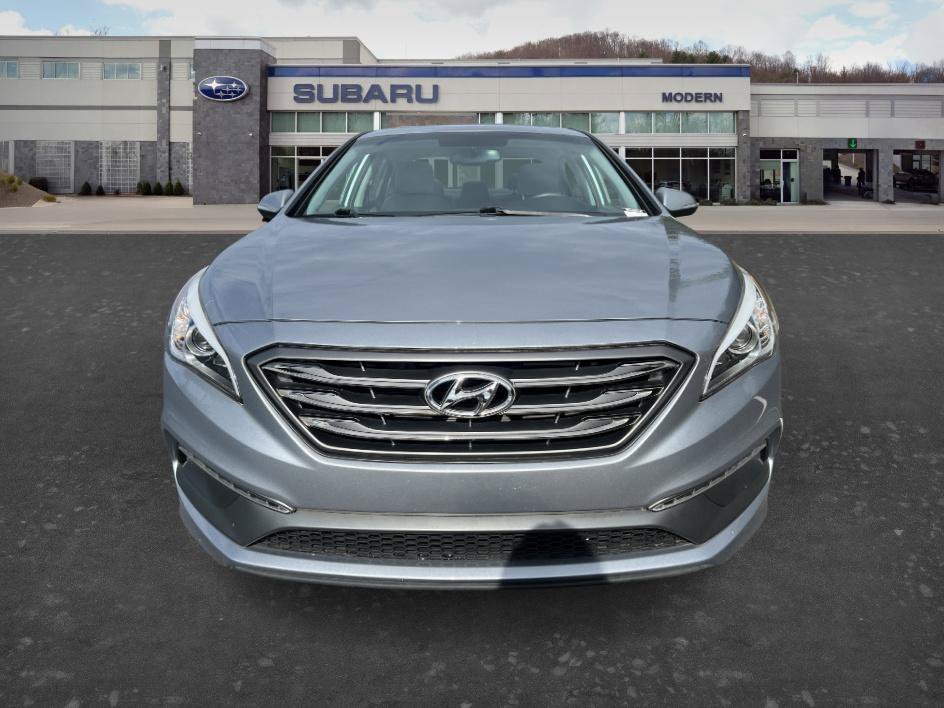 Used 2017 Hyundai Sonata Sport w/ Value Edition Package 02 FWD image 2