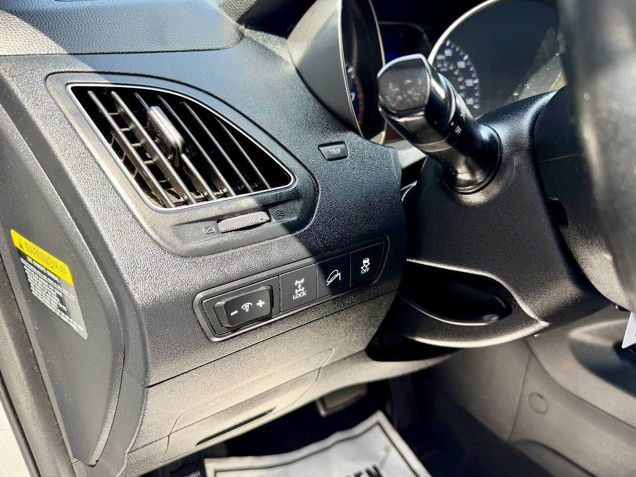 Used 2011 Hyundai Tucson GLS AWD/4WD image 35