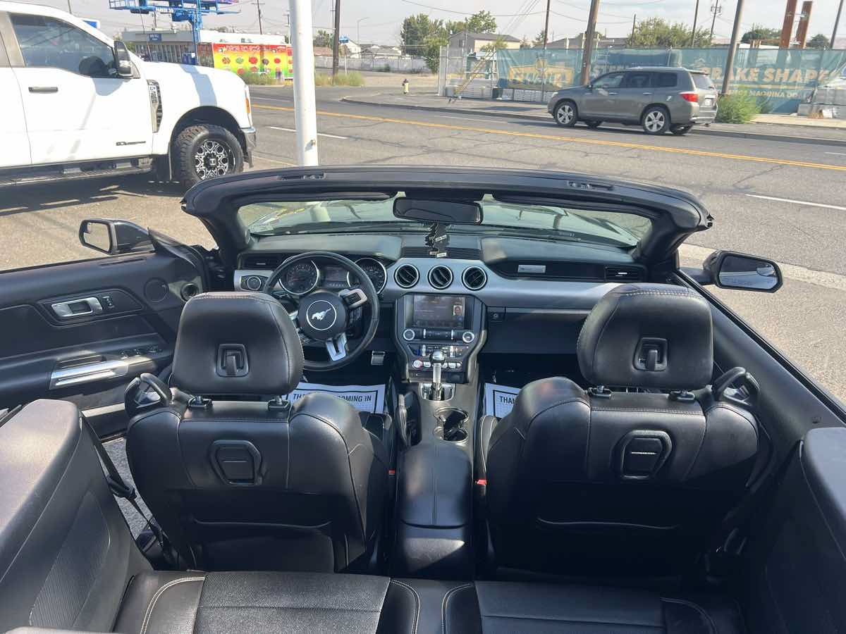 Used 2018 Ford Mustang GT Premium RWD image 9