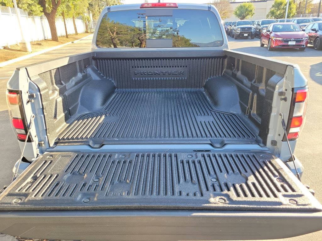 New 2026 Nissan Frontier SV w/ Tow Package image 13