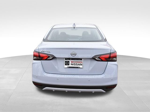 New 2025 Nissan Versa SV w/ Trunk Package FWD image 6