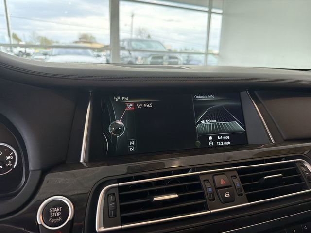 Used 2013 BMW 750Li xDrive AWD/4WD image 25