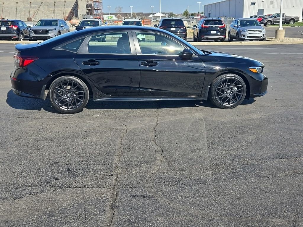 Used 2025 Honda Civic Sport Touring image 9