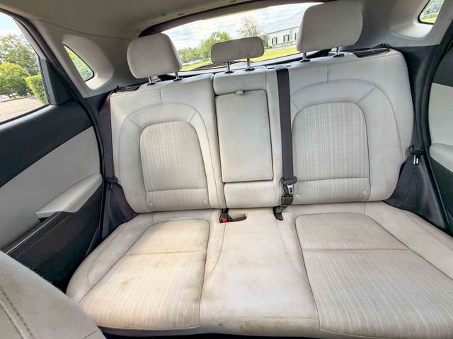 Used 2023 Hyundai Kona SEL FWD image 13