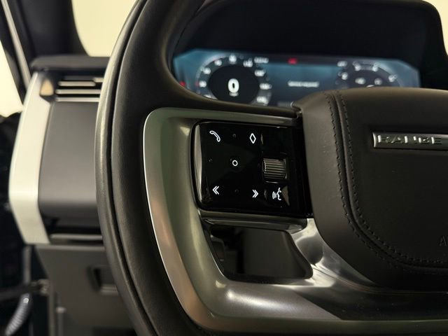 Certified 2023 Land Rover Range Rover SE image 39