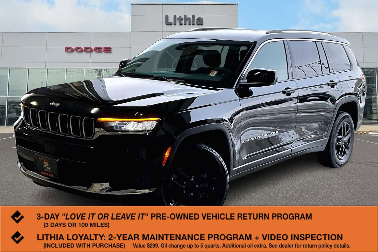 Used 2023 Jeep Grand Cherokee L Laredo image 1