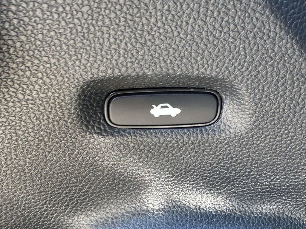 Used 2023 Honda Civic Sport image 20