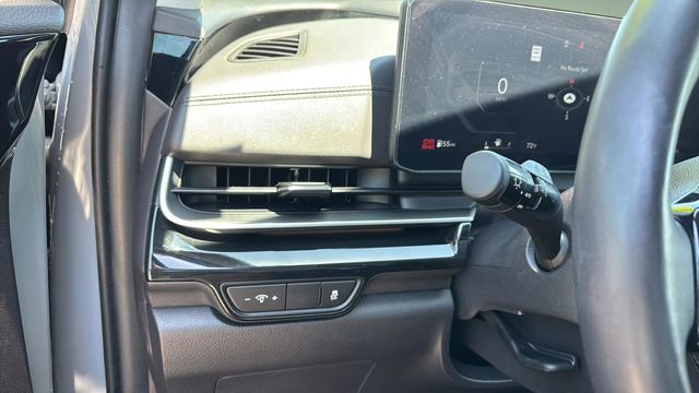 Used 2025 Kia Carnival SX Prestige FWD image 21