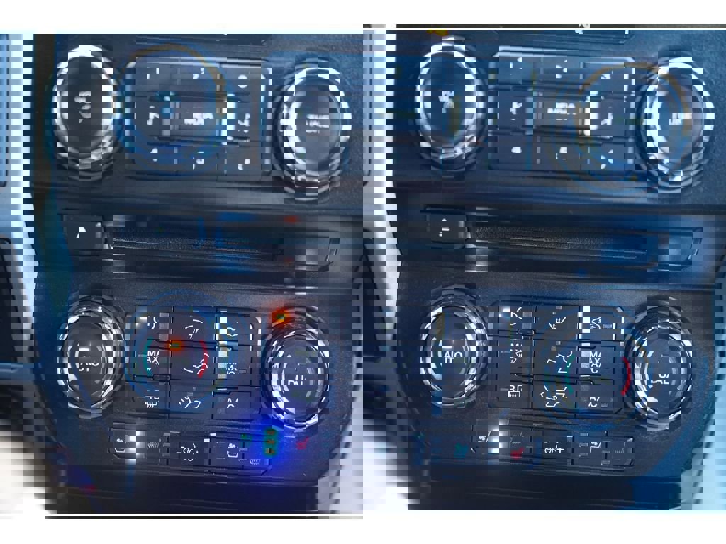 Used 2018 Ford F150 Lariat image 25