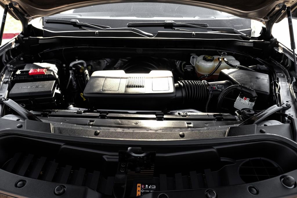 Used 2022 Chevrolet Suburban LT w/ Luxury Package image 55