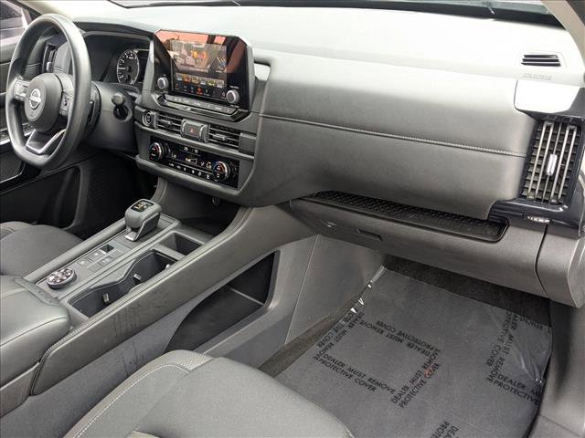Certified 2024 Nissan Pathfinder S image 22