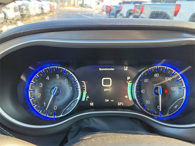 New 2026 Chrysler Pacifica Select image 11