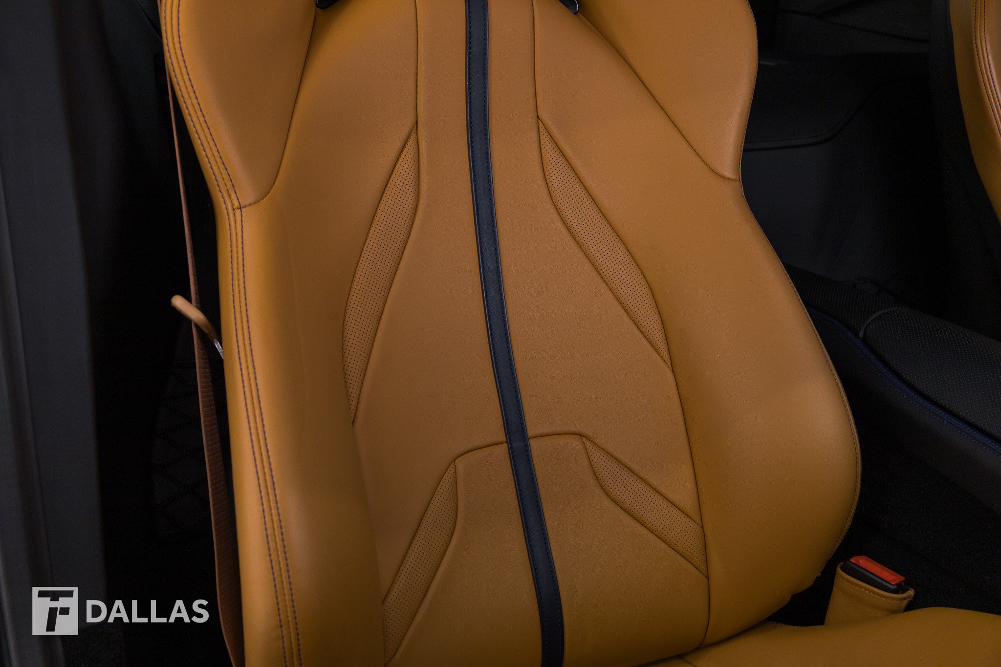 Used 2018 Ferrari 812 Superfast RWD image 52