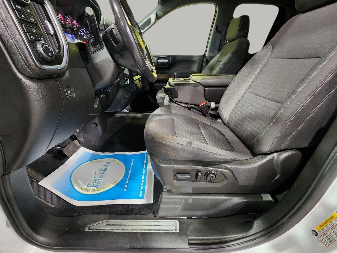 Used 2022 Chevrolet Silverado 1500 LT image 13