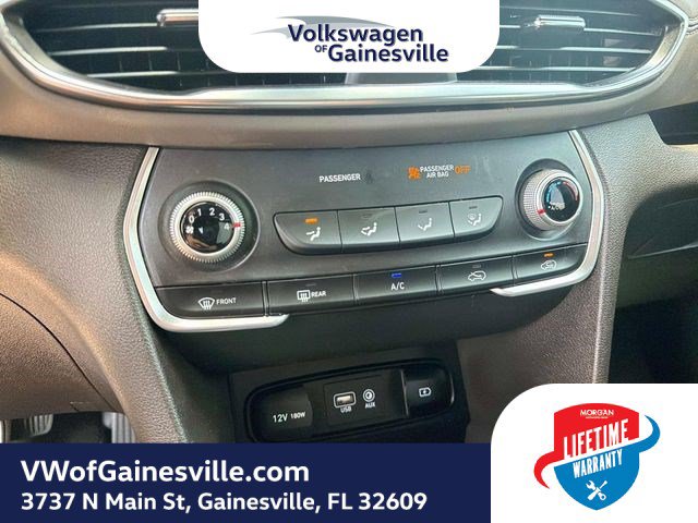 Used 2020 Hyundai Santa Fe SE AWD/4WD image 22