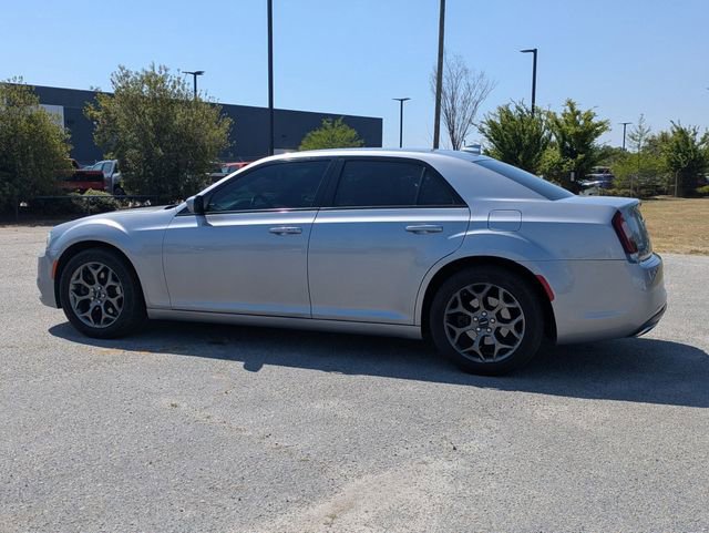 Used 2017 Chrysler 300 S AWD/4WD image 5