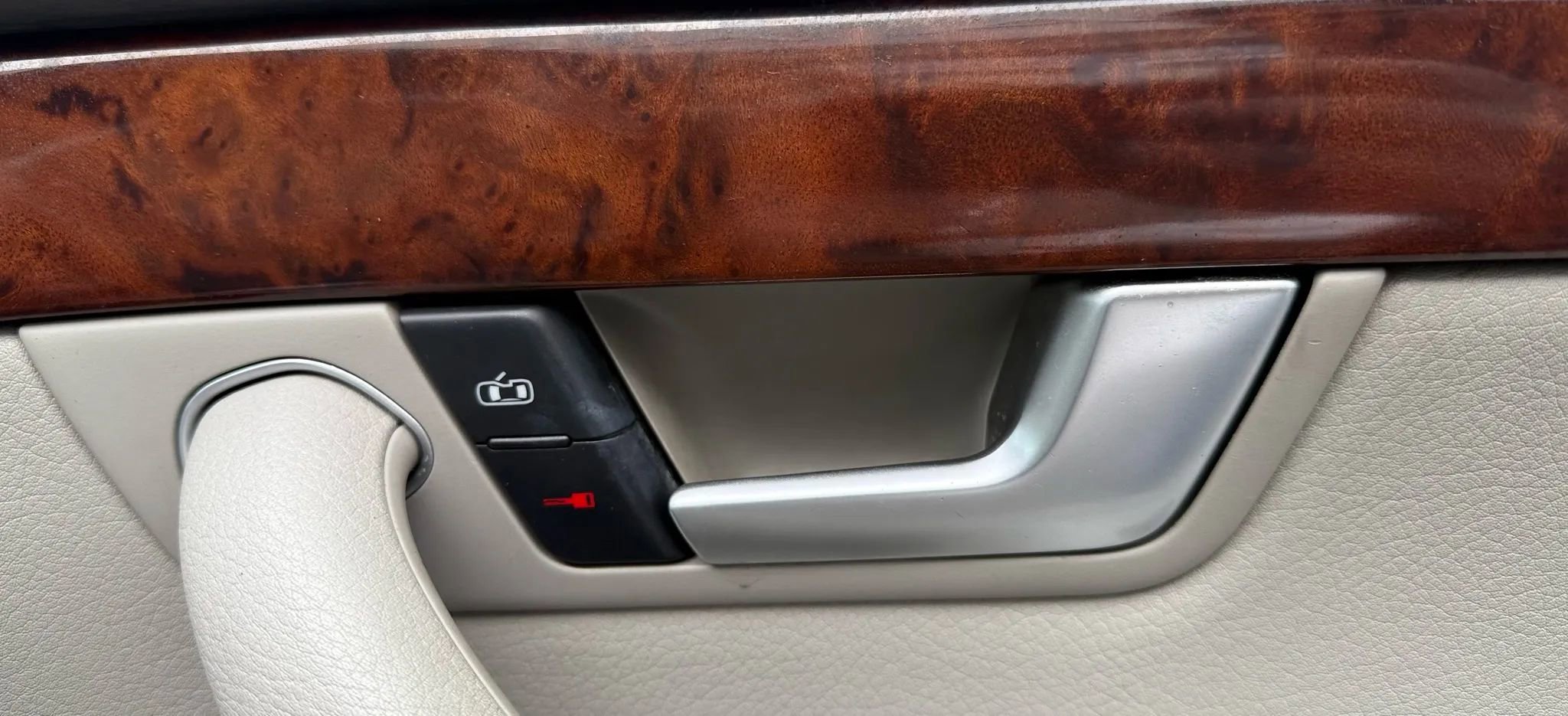 Used 2008 Audi A4 3.2 image 34