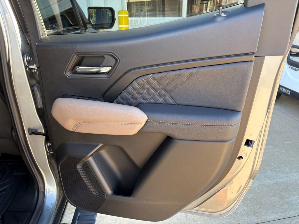 Certified 2024 GMC Canyon Denali image 47