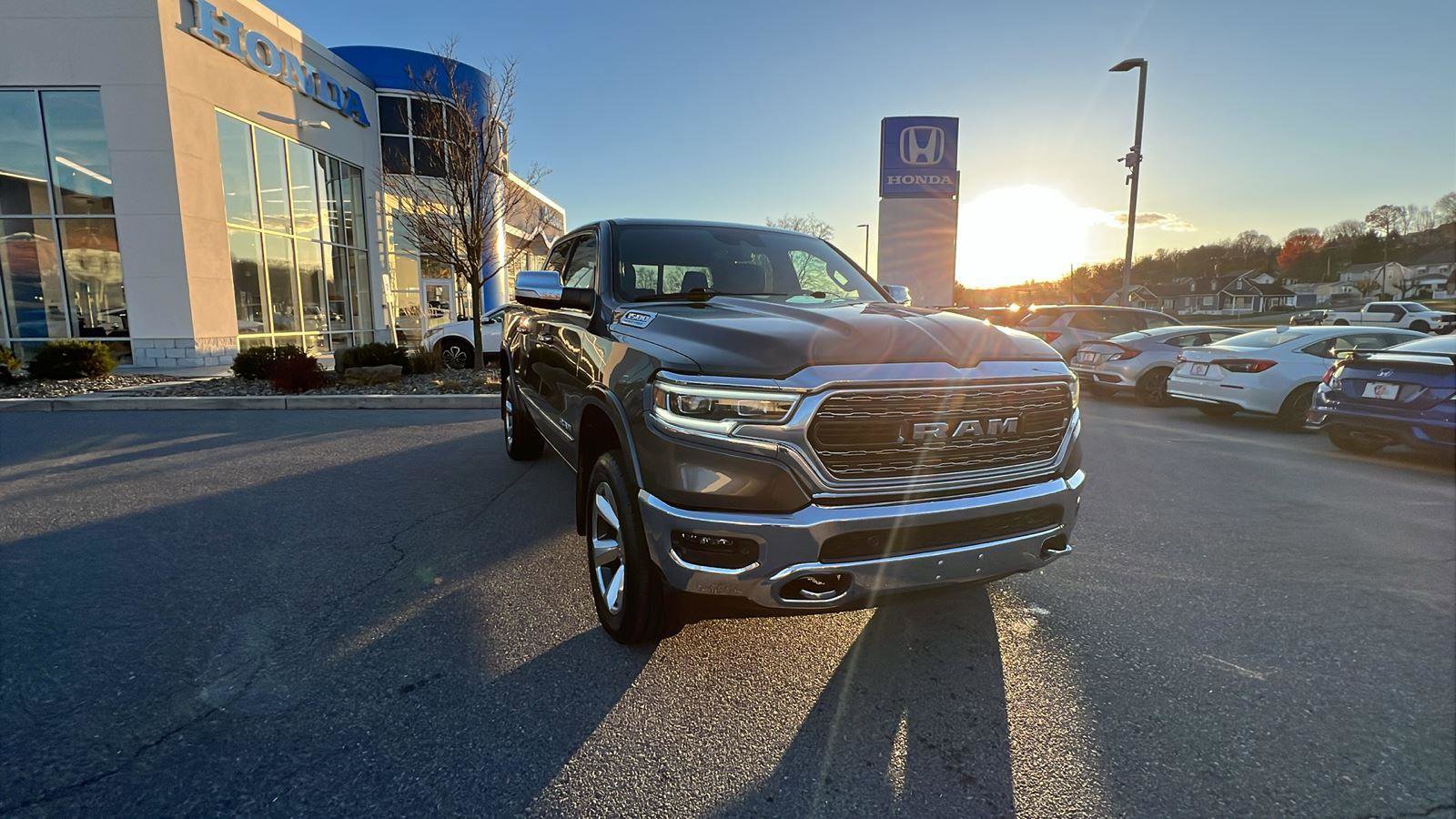 Used 2021 RAM 1500 Limited image 2